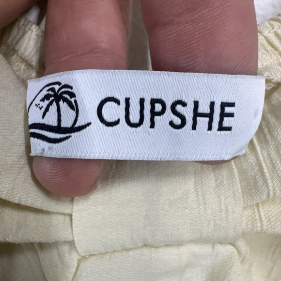 Cupshe Women's Butter Yellow Sundress Size Large Adjustable Straps Lined Summer - Picture 2 of 6